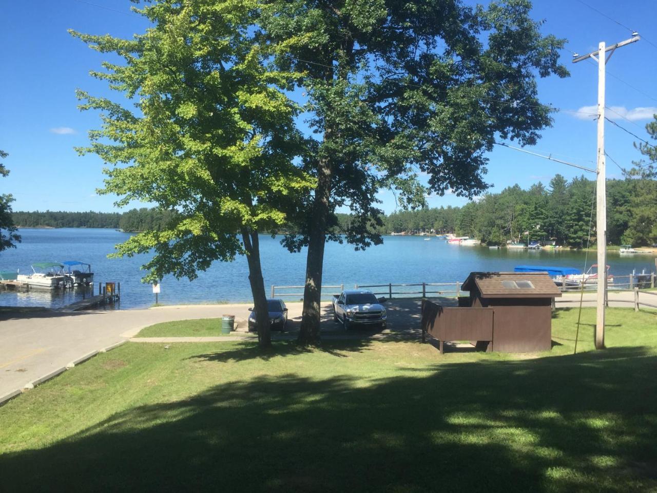 Clear Lake Resort Уэст-Бранч Экстерьер фото